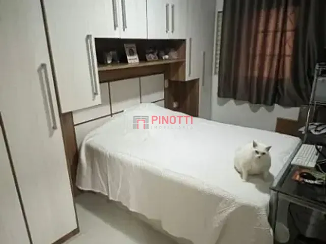 Casa 2 quartos e 2 banheiros, à venda, no bairro Jardim Lavínia em São Bernardo do Campo