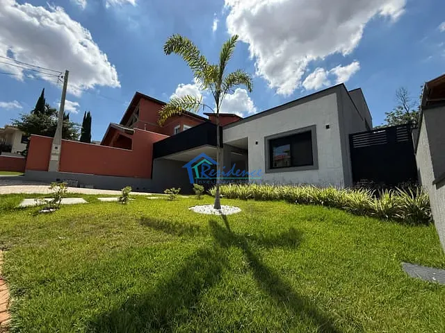 Casa com 463m² 3 quartos e 5 banheiros, à venda, no bairro Vila Inglesa em Indaiatuba