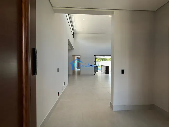 Casa com 463m² 3 quartos e 5 banheiros, à venda, no bairro Vila Inglesa em Indaiatuba