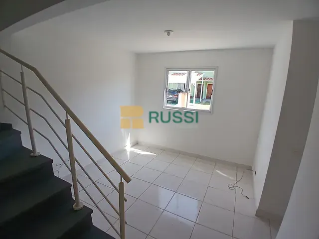 Casa 3 quartos e 2 banheiros, para alugar, no bairro Monte Castelo em São José dos Campos
