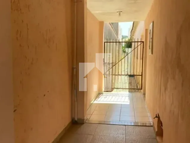 Casa com 324m² 3 quartos e 1 banheiro, à venda, no bairro Ponte de São João em Jundiaí