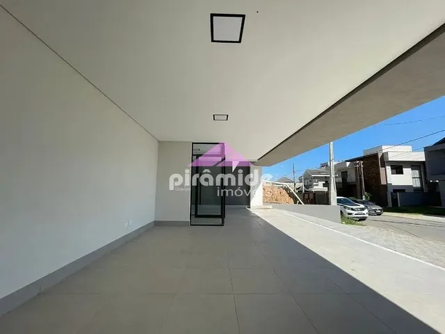 Casa com 473m² 4 quartos e 5 banheiros, à venda, no bairro Urbanova em São José Dos Campos