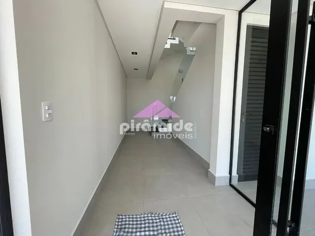 Casa com 473m² 4 quartos e 5 banheiros, à venda, no bairro Urbanova em São José Dos Campos