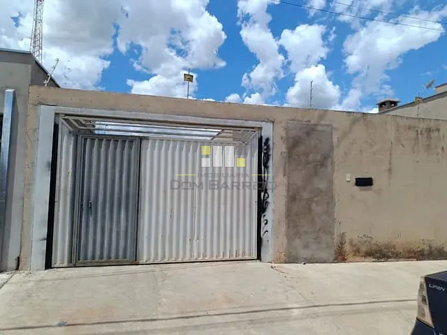 Casa com 250m² 2 quartos e 1 banheiro, à venda, no bairro Jardim Consteca em Sumaré