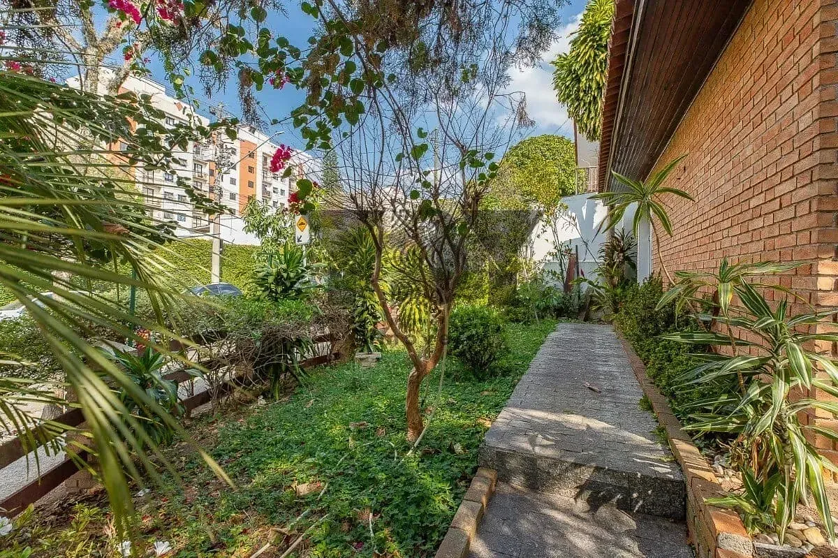 Casa, 4 quartos, 265 m² - Foto 6