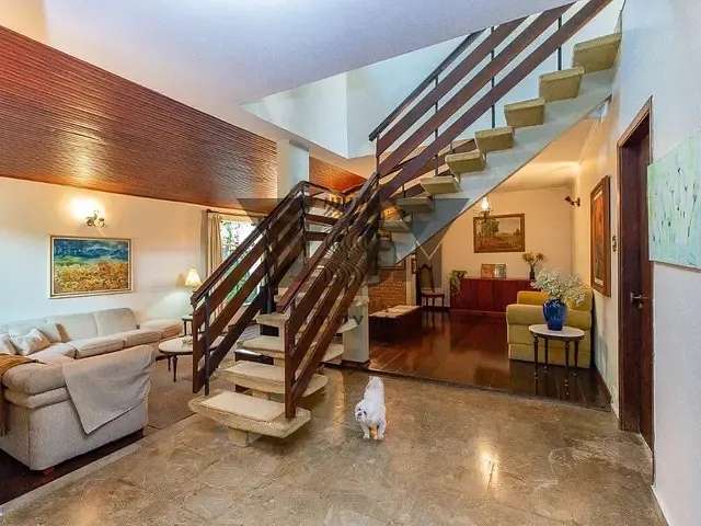 Casa 4 quartos e 3 banheiros, à venda, no bairro Jardim das Vertentes em São Paulo