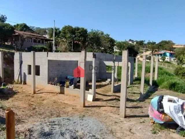 Casa com 1054m² 2 quartos e 3 banheiros, à venda, no bairro Borba em Pindamonhangaba
