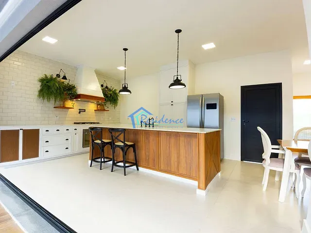 Casa com 300m² 3 quartos e 4 banheiros, à venda, no bairro Jardim Residencial Dona Maria Candida em Indaiatuba