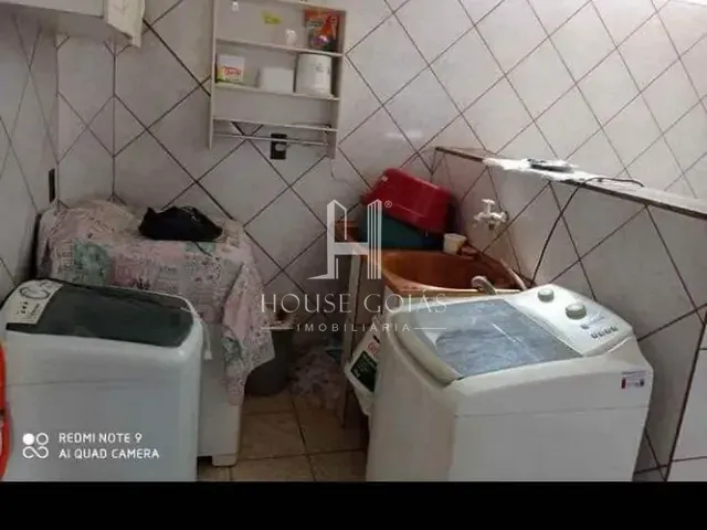 Casa com 522m² 4 quartos e 2 banheiros, à venda, no bairro Setor Sudoeste em Goiânia