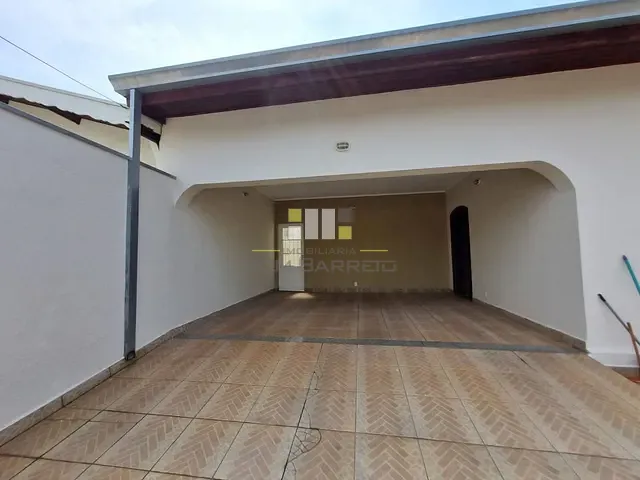 Casa com 250m² 3 quartos e 2 banheiros, à venda, no bairro Parque Residencial Casarão em Sumaré