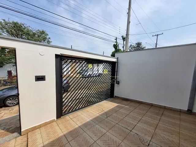 Casa com 250m² 3 quartos e 2 banheiros, à venda, no bairro Parque Residencial Casarão em Sumaré