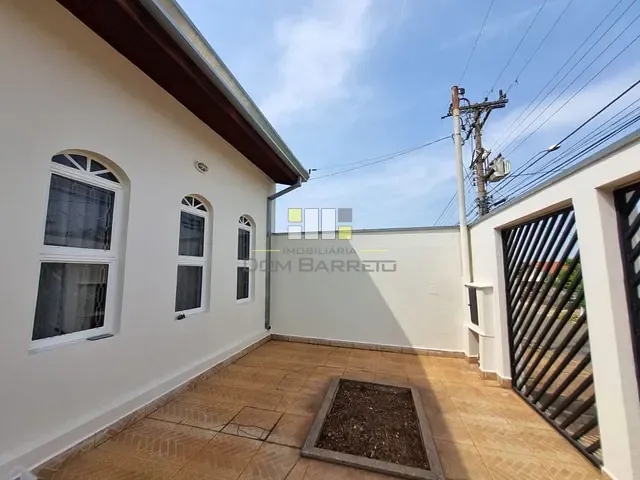 Casa com 250m² 3 quartos e 2 banheiros, à venda, no bairro Parque Residencial Casarão em Sumaré