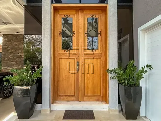 Casa com 1045m² 4 quartos e 6 banheiros, à venda, no bairro Guanabara em Londrina