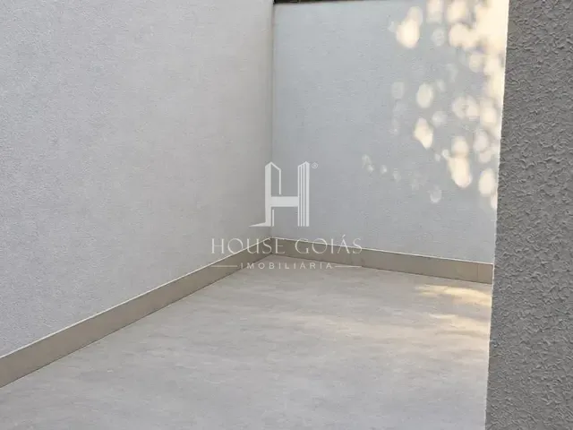 Casa com 180m² 2 quartos e 2 banheiros, à venda, no bairro Residencial Flor do Ipê I em Senador Canedo