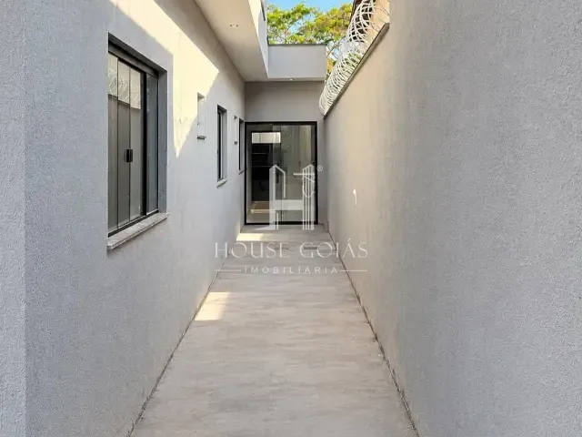 Casa com 180m² 2 quartos e 2 banheiros, à venda, no bairro Residencial Flor do Ipê I em Senador Canedo