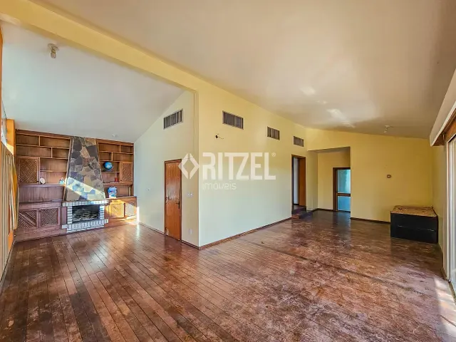 Casa com 1357m² 4 quartos e 4 banheiros, para alugar, no bairro Ouro Branco em Novo Hamburgo