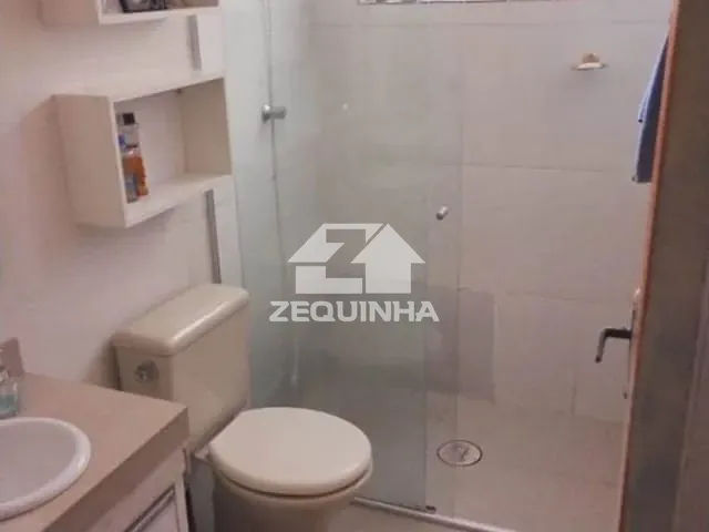 Casa com 256m² 2 quartos e 1 banheiro, à venda, no bairro Jardim de Abril em Osasco