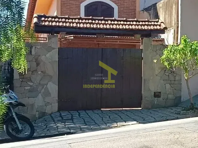 Casa com 125m² 2 quartos e 1 banheiro, à venda, no bairro Núcleo Residencial Doutor Luiz de Mattos Pimenta em Itatiba