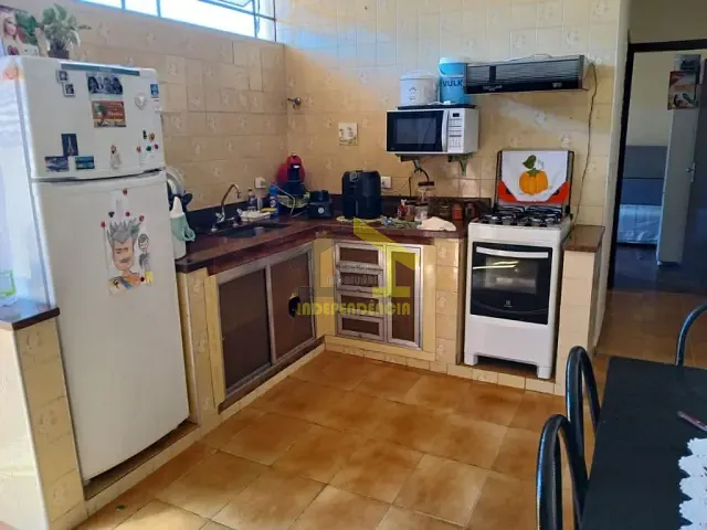 Casa com 125m² 2 quartos e 1 banheiro, à venda, no bairro Núcleo Residencial Doutor Luiz de Mattos Pimenta em Itatiba