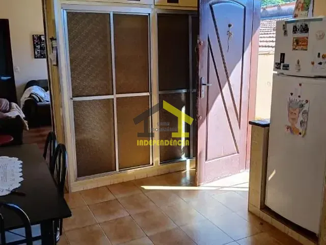 Casa com 125m² 2 quartos e 1 banheiro, à venda, no bairro Núcleo Residencial Doutor Luiz de Mattos Pimenta em Itatiba