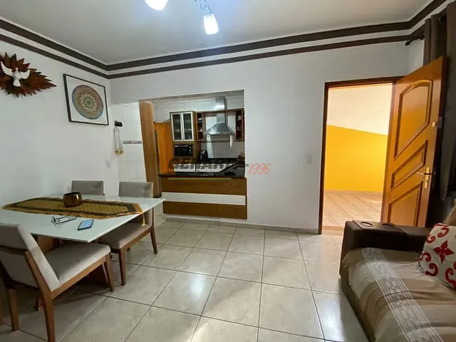 Casa com 126m² 3 quartos e 2 banheiros, para alugar, no bairro Jardim Nova Indaia em Indaiatuba
