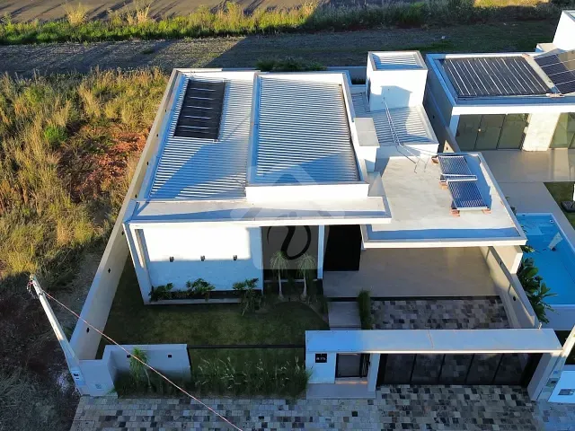 Casa 2 quartos e 3 banheiros, à venda, no bairro Conventos em Lajeado