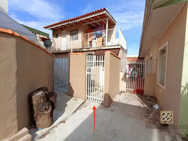 Casa 1 quarto e 1 banheiro, para alugar, no bairro Alto Da Xv em Curitiba