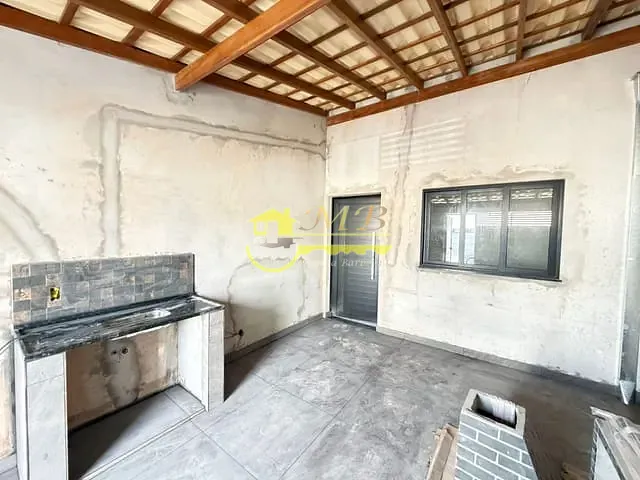 Casa 2 quartos e 1 banheiro, para alugar, no bairro Residencial Cittá di Salerno em Campinas