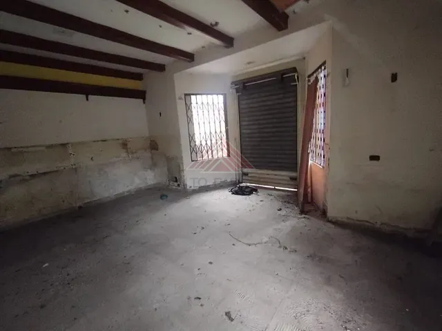 Casa com 300m², para alugar, no bairro Vila Bocaina em Mauá