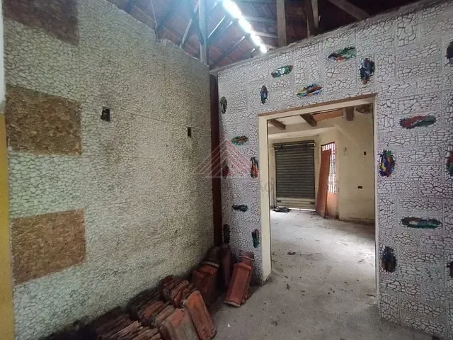 Casa com 300m², para alugar, no bairro Vila Bocaina em Mauá