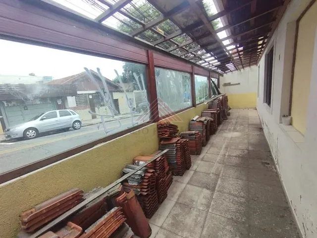 Casa com 300m², para alugar, no bairro Vila Bocaina em Mauá