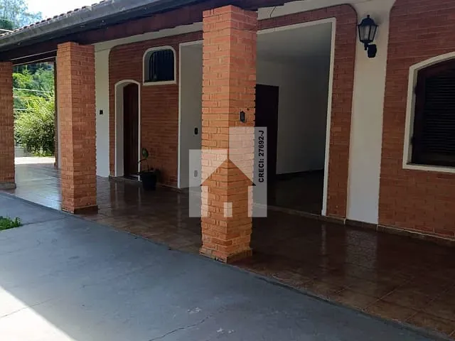Casa com 736m² 3 quartos e 3 banheiros, à venda, no bairro Jardim Colonial em Jundiaí