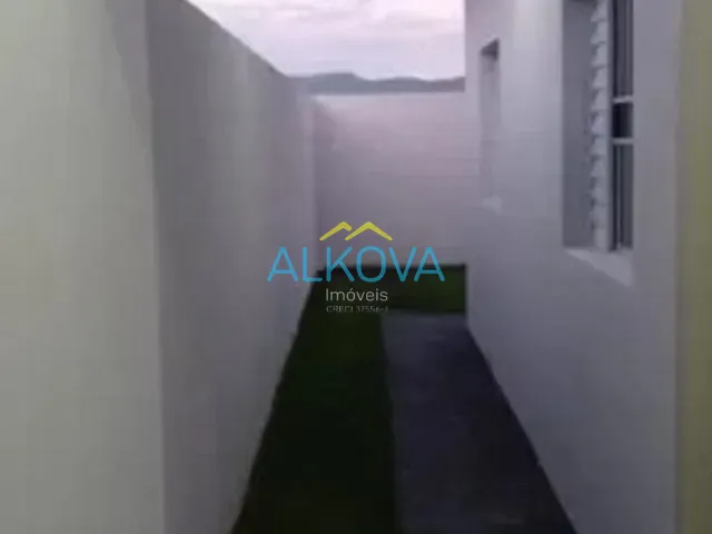 Casa com 132m² 2 quartos e 2 banheiros, à venda, no bairro Santa Herminia em São José dos Campos