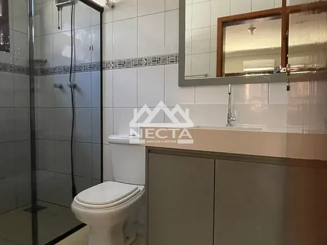Casa com 250m² 3 quartos e 2 banheiros, para alugar, no bairro Jardim Estrela Dalva em Caraguatatuba