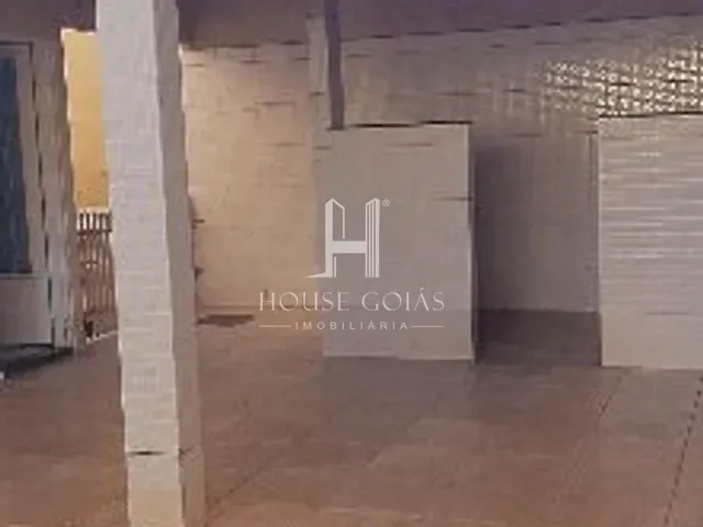 Casa com 360m² 4 quartos e 2 banheiros, à venda, no bairro Retiro do Bosque em Aparecida de Goiânia