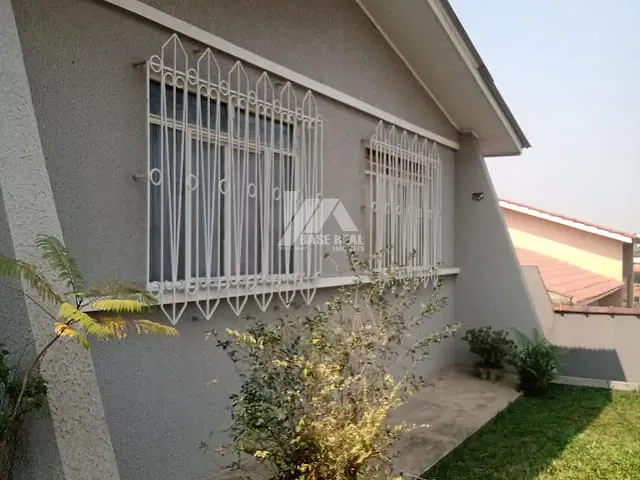 Casa com 371m² 3 quartos e 2 banheiros, à venda, no bairro Boa Vista em Ponta Grossa