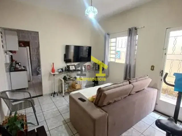 Casa com 125m² 2 quartos e 3 banheiros, para alugar, no bairro Loteamento Vila Real em Itatiba