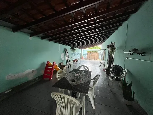 Casa com 300m² 3 quartos e 2 banheiros, à venda, no bairro Jardim Blumenau em Artur Nogueira