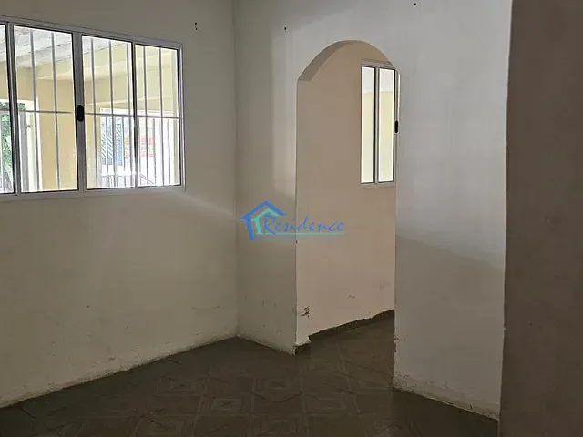 Casa com 180m² 3 quartos e 2 banheiros, à venda, no bairro Vila Costa e Silva em Indaiatuba