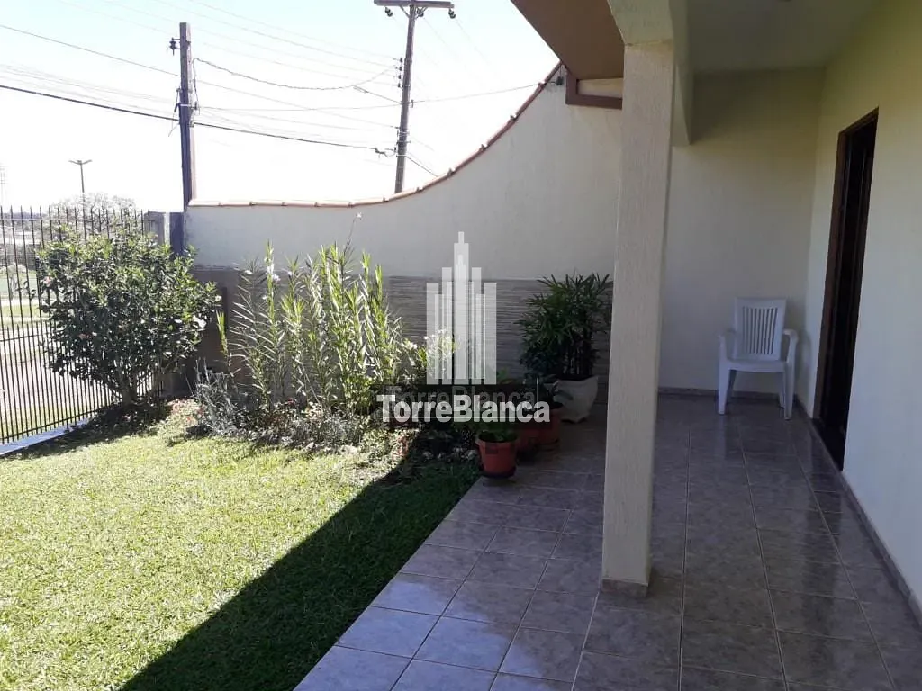 Casa, 4 quartos, 226 m² - Foto 2