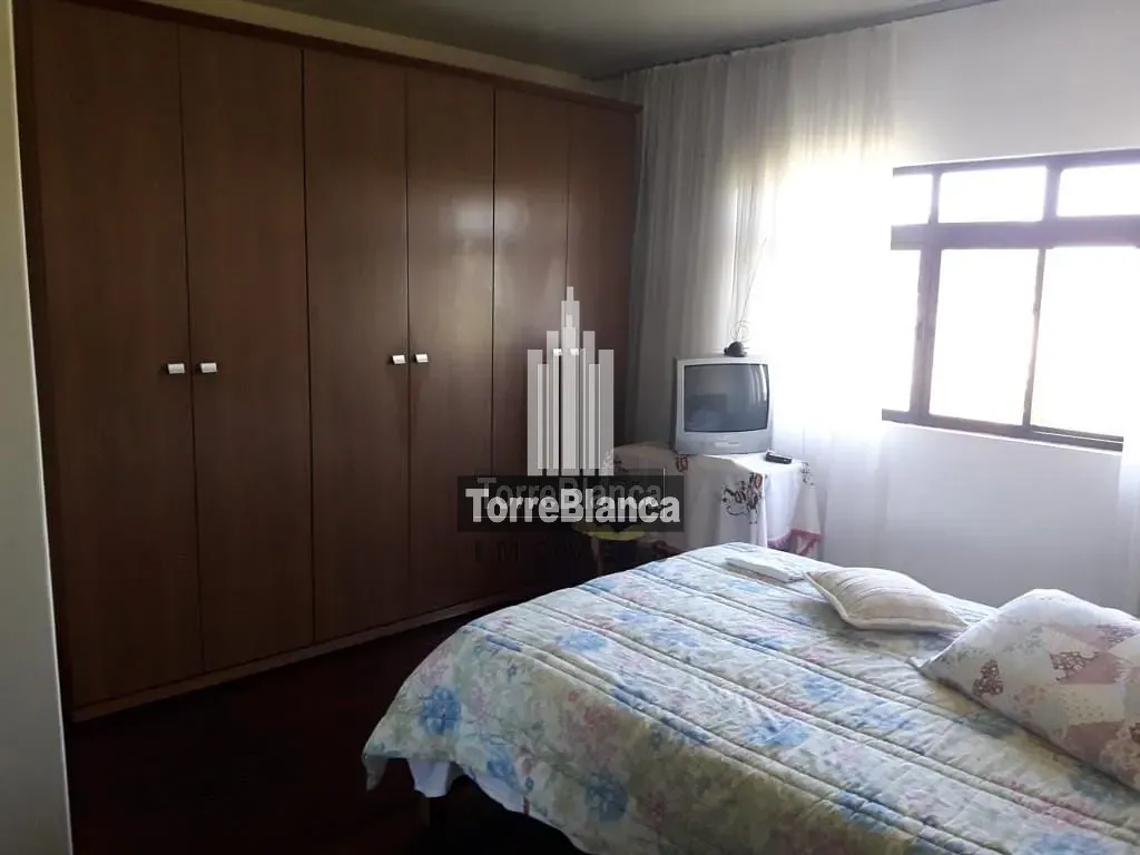 Casa, 4 quartos, 226 m² - Foto 11
