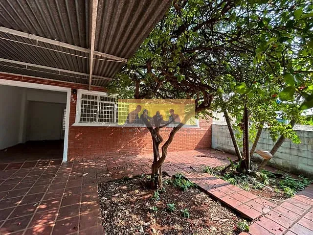 Casa com 275m² 2 quartos e 3 banheiros, à venda, no bairro Barão Geraldo em Campinas