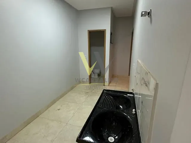 Casa com 200m² 3 quartos e 2 banheiros, à venda, no bairro Loteamento Residencial Verona em Anápolis