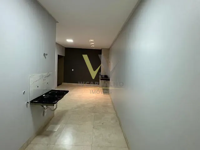 Casa com 200m² 3 quartos e 2 banheiros, à venda, no bairro Loteamento Residencial Verona em Anápolis