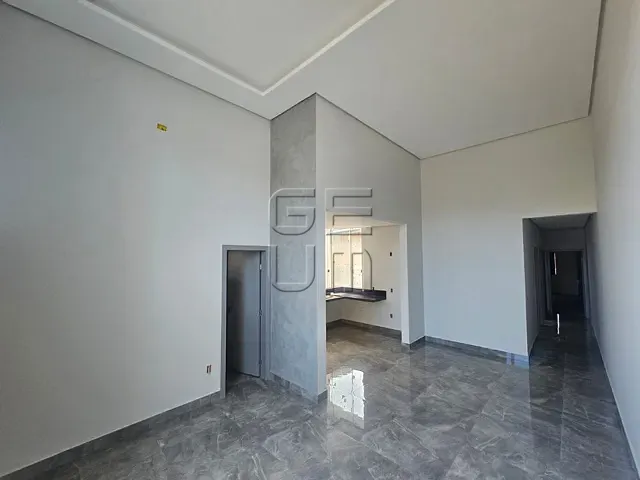 Casa com 202m² 3 quartos e 2 banheiros, à venda, no bairro Dom Pedro I em Londrina
