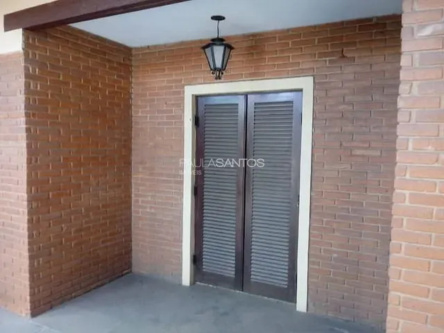 Casa com 220m² 3 quartos e 2 banheiros, à venda, no bairro Parque Bela Vista em Votorantim