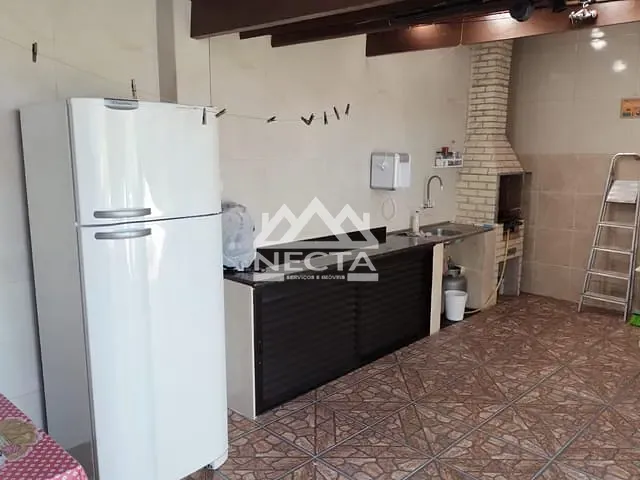 Casa com 200m² 3 quartos e 2 banheiros, à venda, no bairro Centro em Caraguatatuba