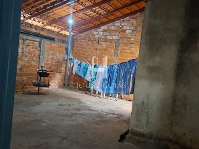 Casa com 220m² 2 quartos e 1 banheiro, à venda, no bairro Residencial Jardins do Cerrado 4 em Goiânia