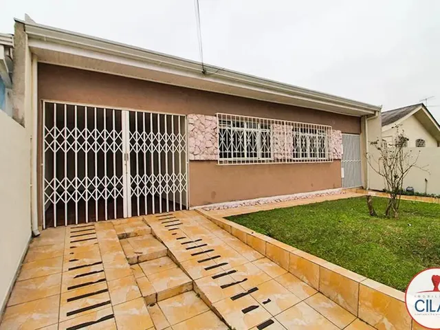 Casa 4 quartos e 1 banheiro, para alugar, no bairro Sítio Cercado em Curitiba