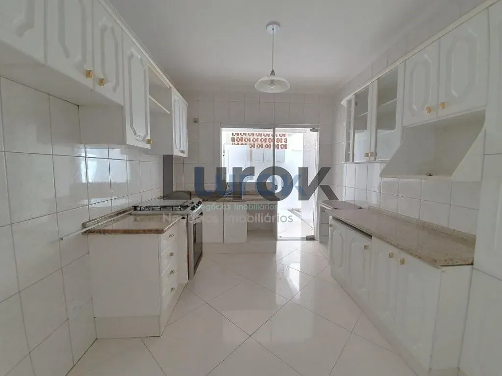 Casa, 3 quartos, 200 m² - Foto 5